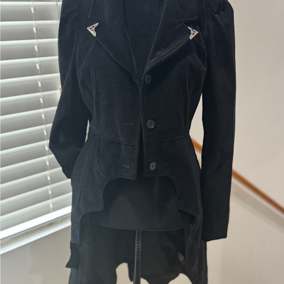 Grave Girls velvet bat high-low women's tailcoat jacket with a lace-up back L - Picture 3 of 8